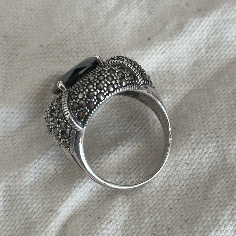 Black Spinel Ring Sz8 - Picture 3 of 5